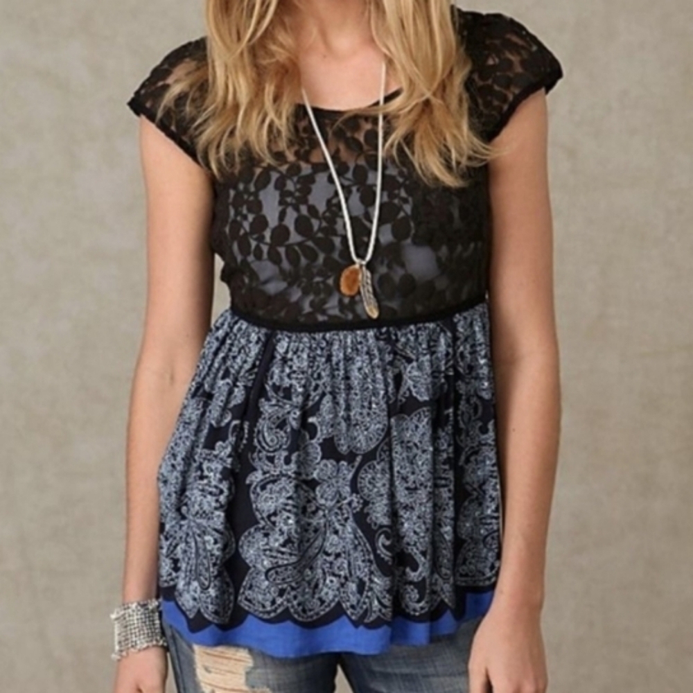 Anthropologie Free People lace & paisley print short sleeve top